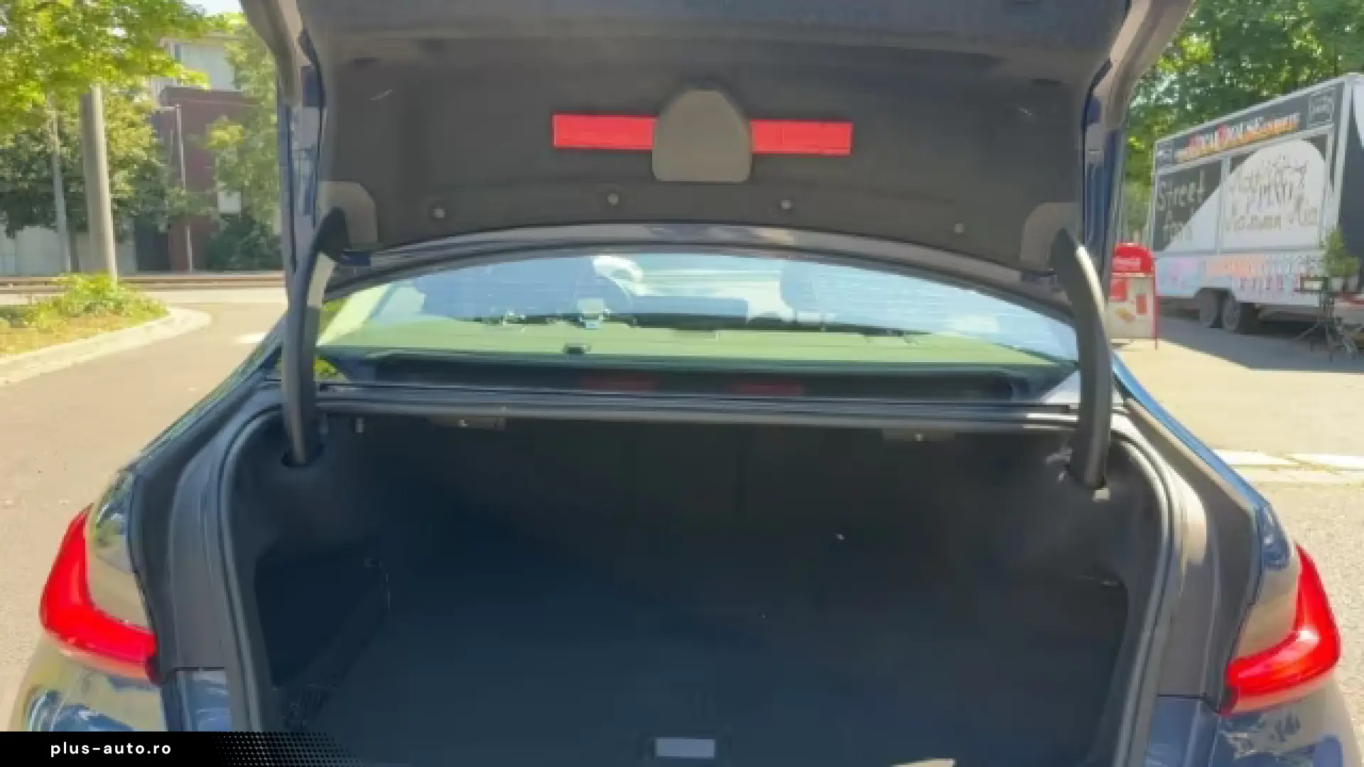 BMW 330 e Limousine AHK Navi Digit.Cockpit