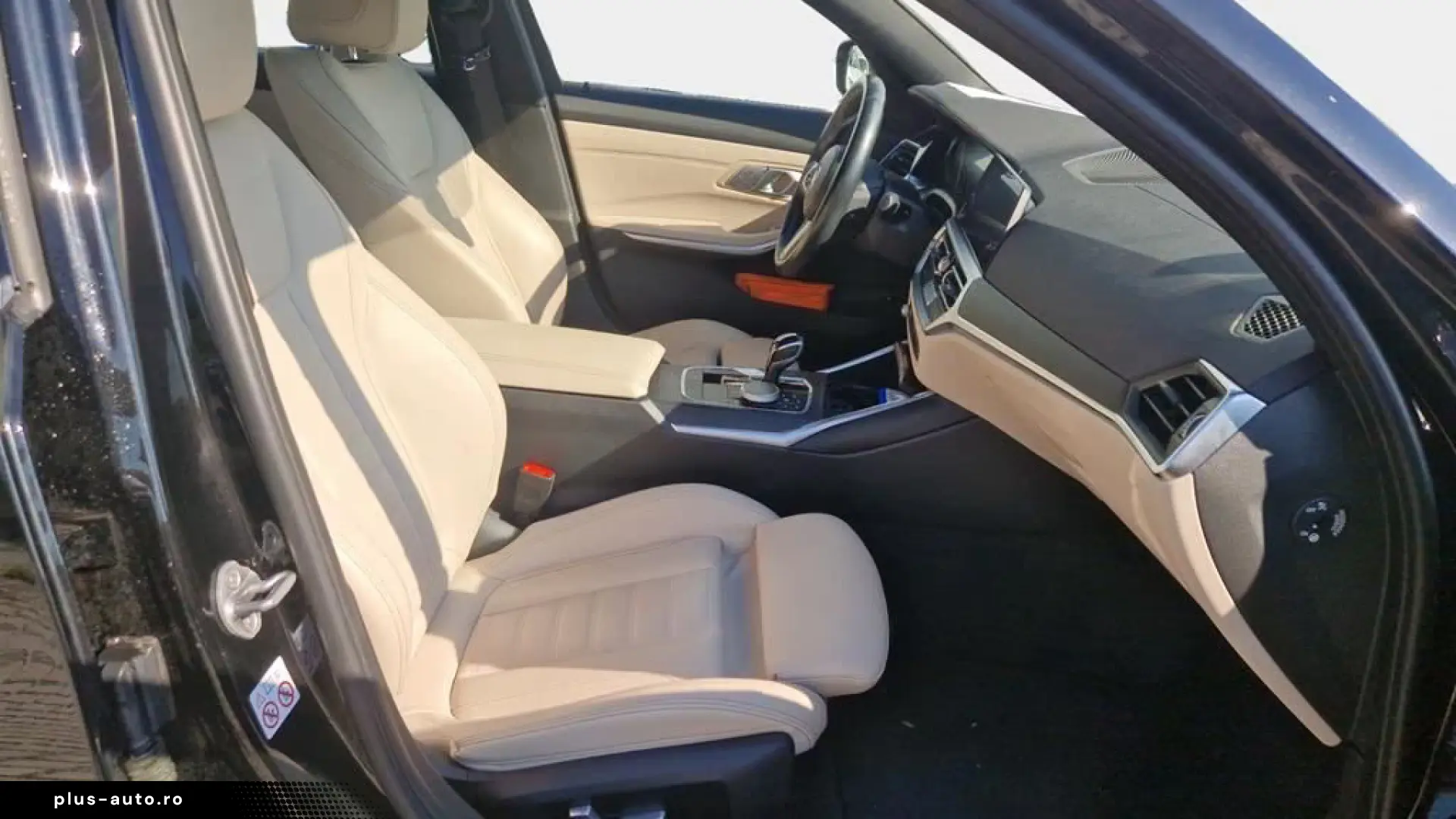 BMW 330e xDrive LuxuryLine HUD RFK Memory HiFi Leder