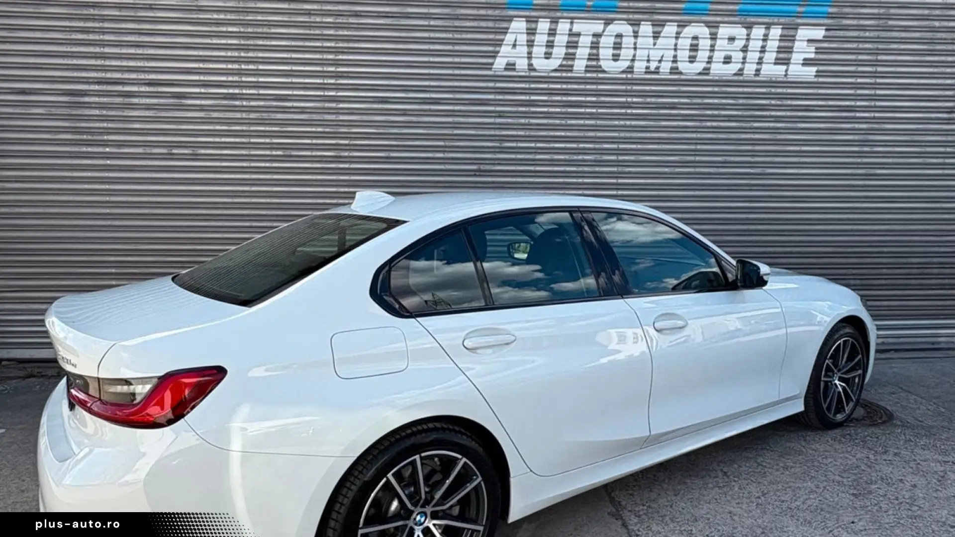 BMW 330 e xDrive Sport Line 360 KAM AHK LED NAVI