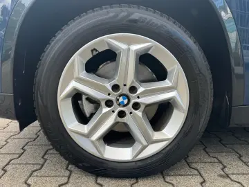 BMW X1 sDrive18i xLine AHK Adapt.LED DA  PA SHZ