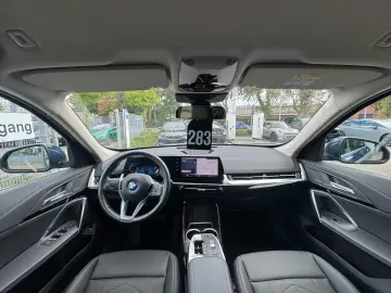 BMW X1 sDrive18i xLine AHK Adapt.LED DA  PA SHZ