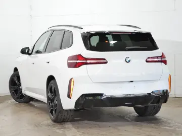 BMW X3 40d xDrive M Sport AHK PANO h&k St-Hzg DA-Pro