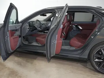 BMW i7 xDrive60 M Sport Pro B&W TV Lounge Pano M