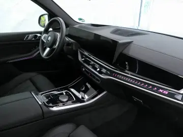 BMW X5 xDrive30d M Sport AHK PANO StHzg H&K DA-Prof