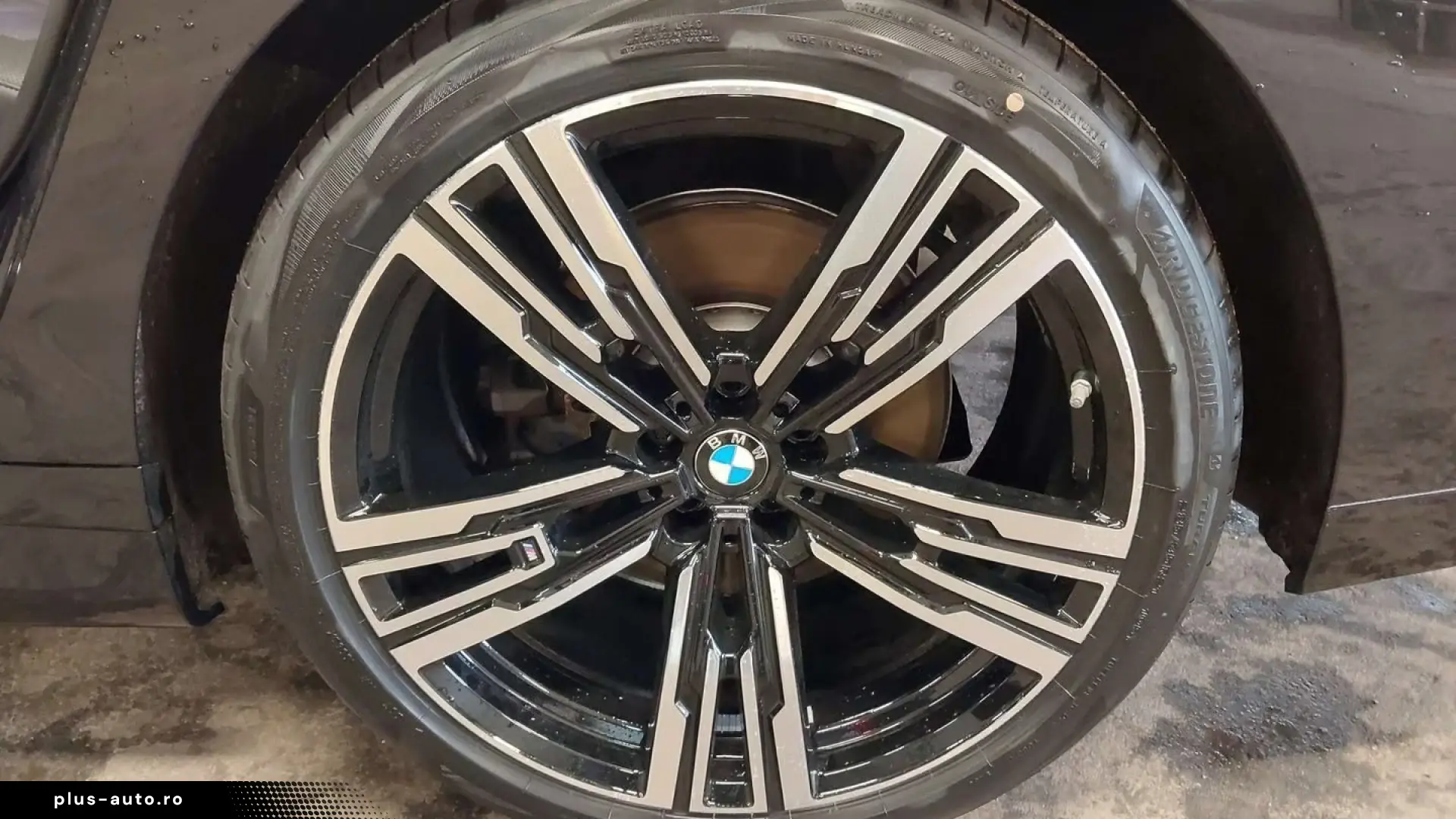 BMW 740d xDrive M Sport Pano TV StHzg Autobahnas B&W