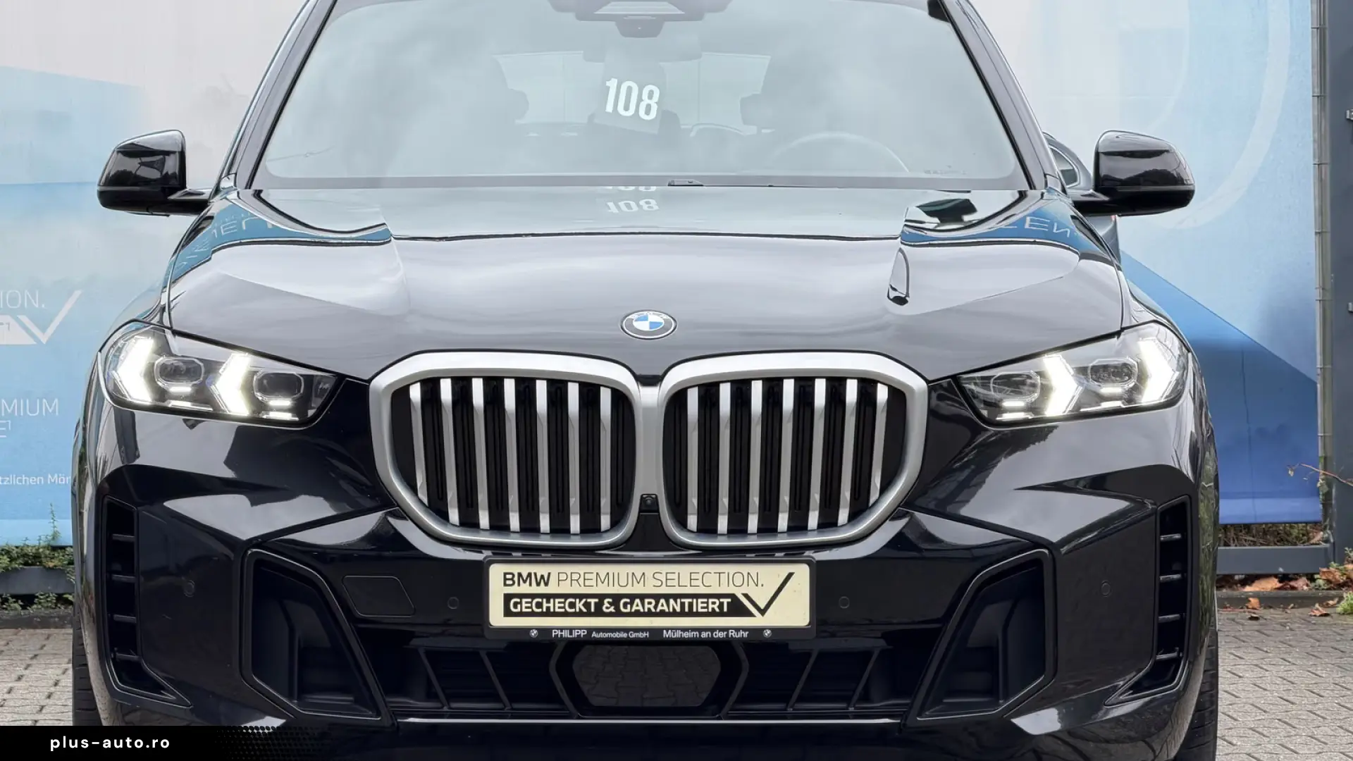 BMW X5 xDrive30d M Sport with aux heat  sunroof  air susp