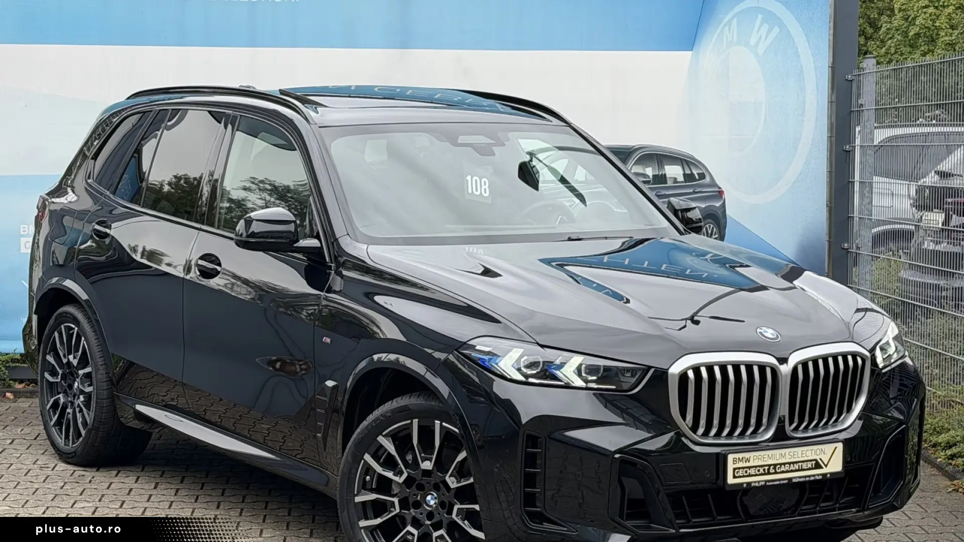 BMW X5 xDrive30d M Sport with aux heat  sunroof  air susp