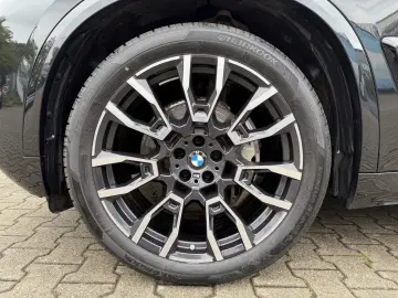 BMW X5 xDrive30d M Sport with aux heat  sunroof  air susp