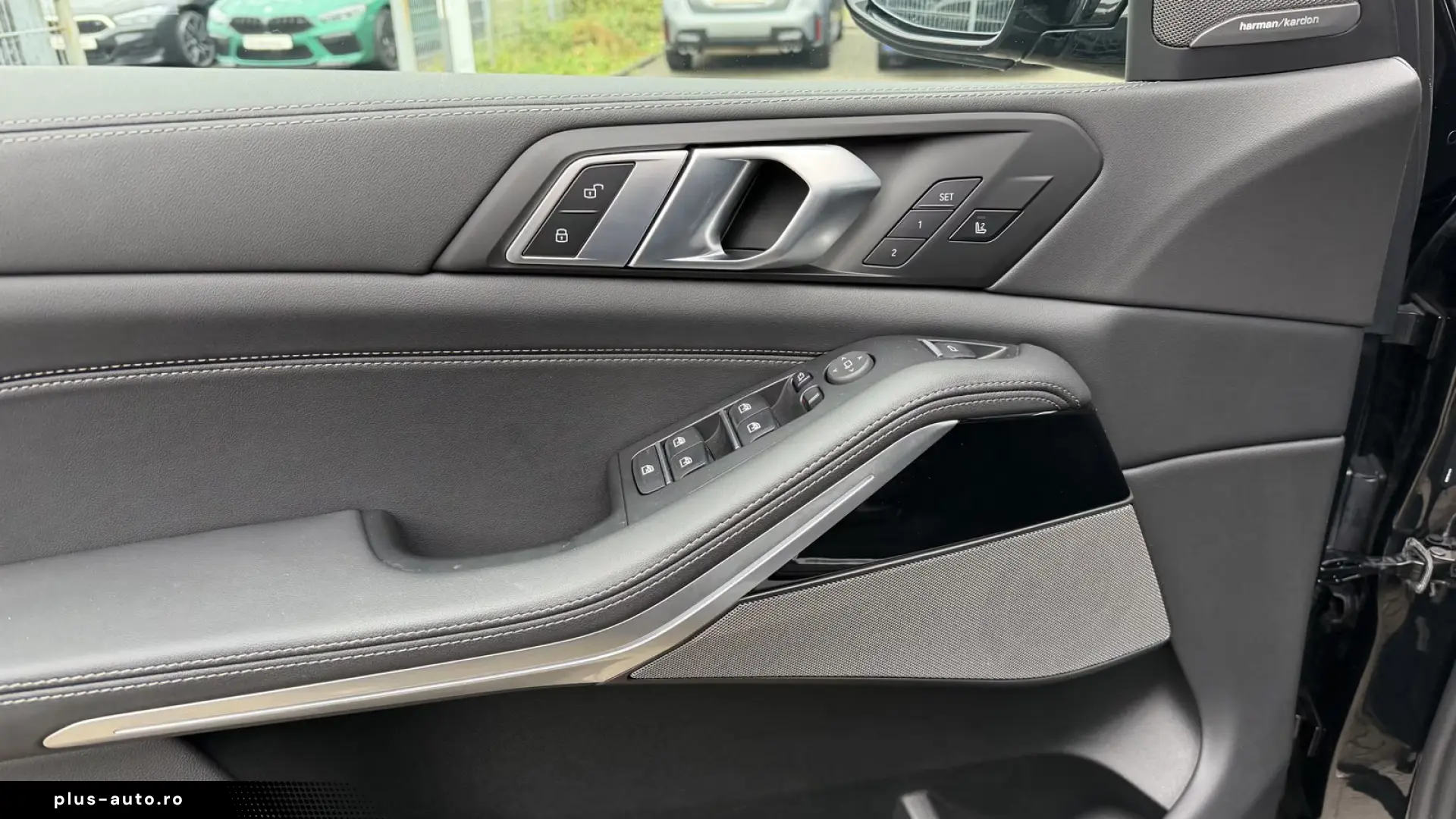 BMW X5 xDrive30d M Sport with aux heat  sunroof  air susp