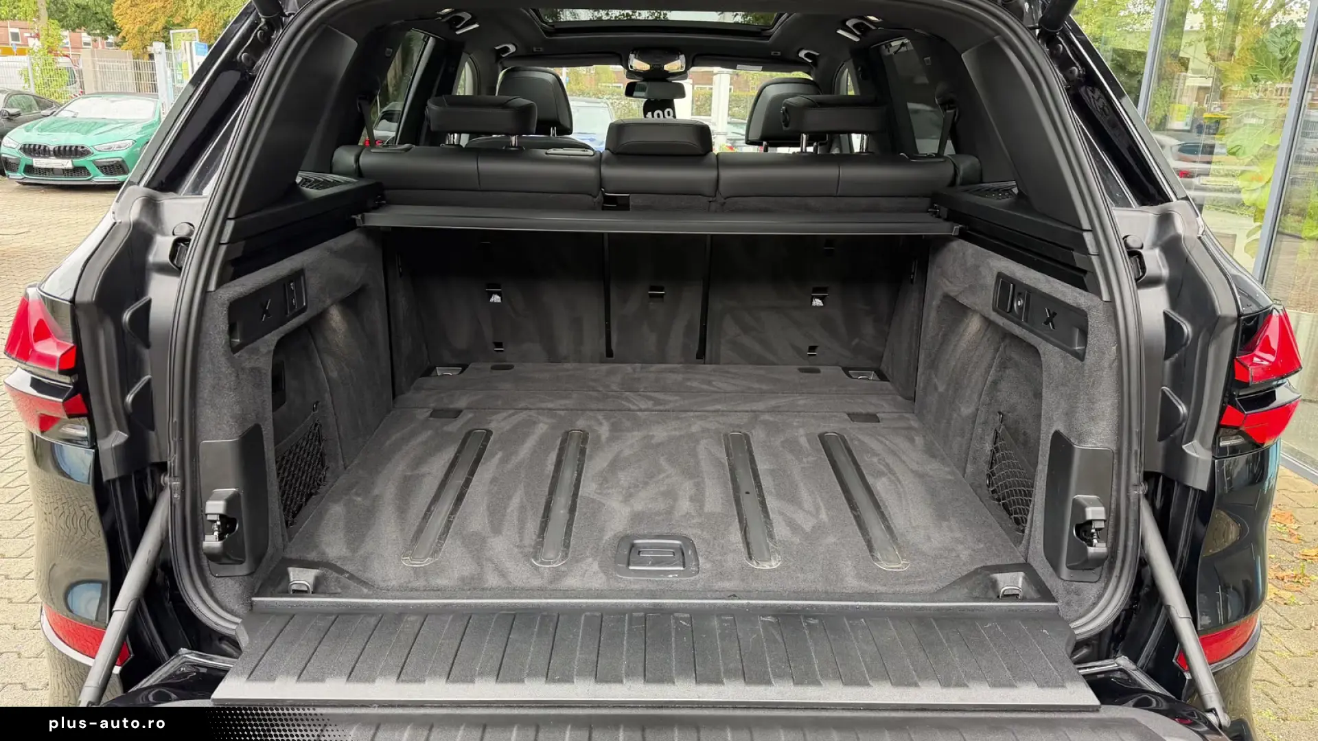 BMW X5 xDrive30d M Sport with aux heat  sunroof  air susp
