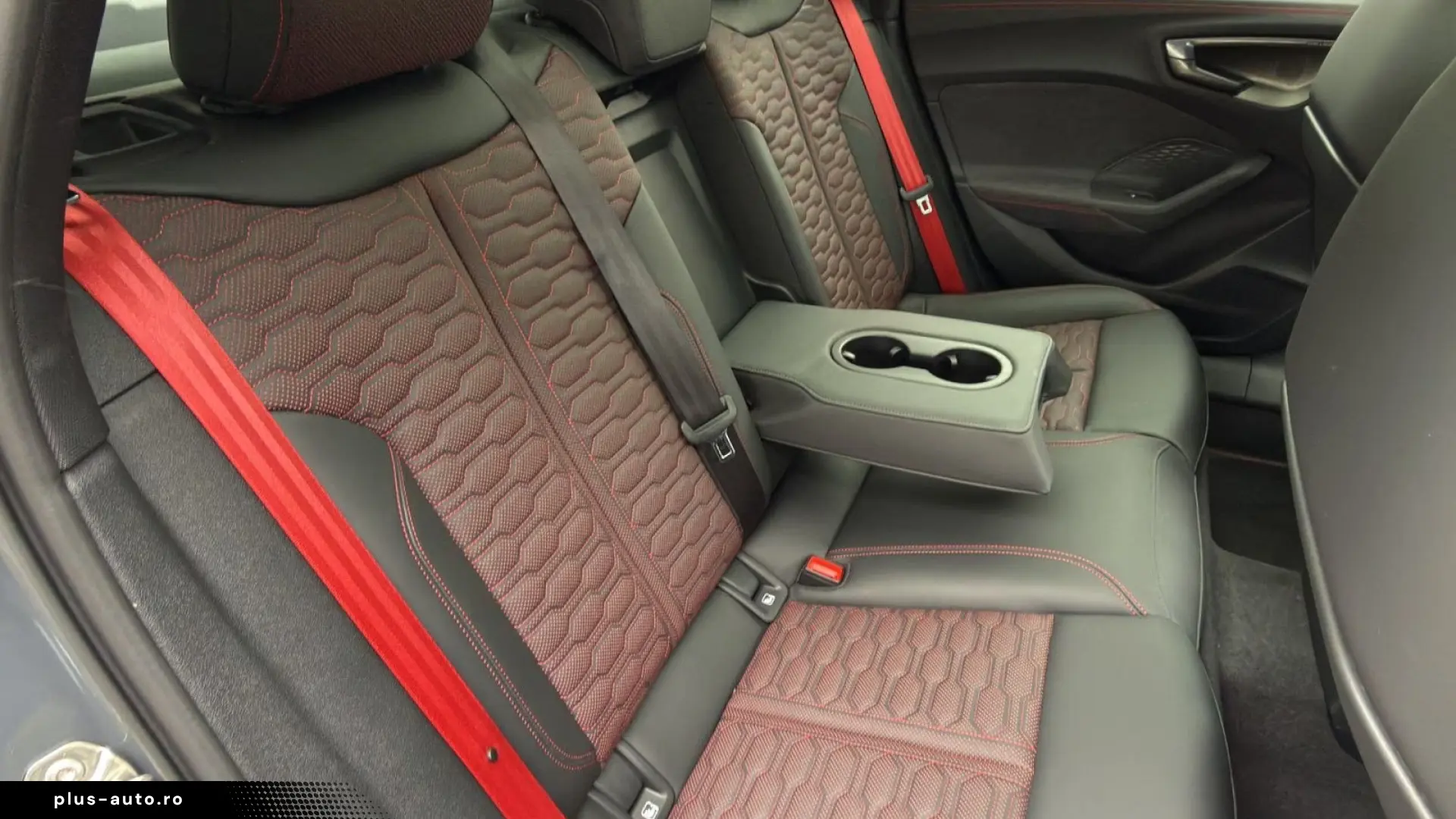 Audi RS 5 Avant tiptronic SPORT PAKET PANO HEAD-UP