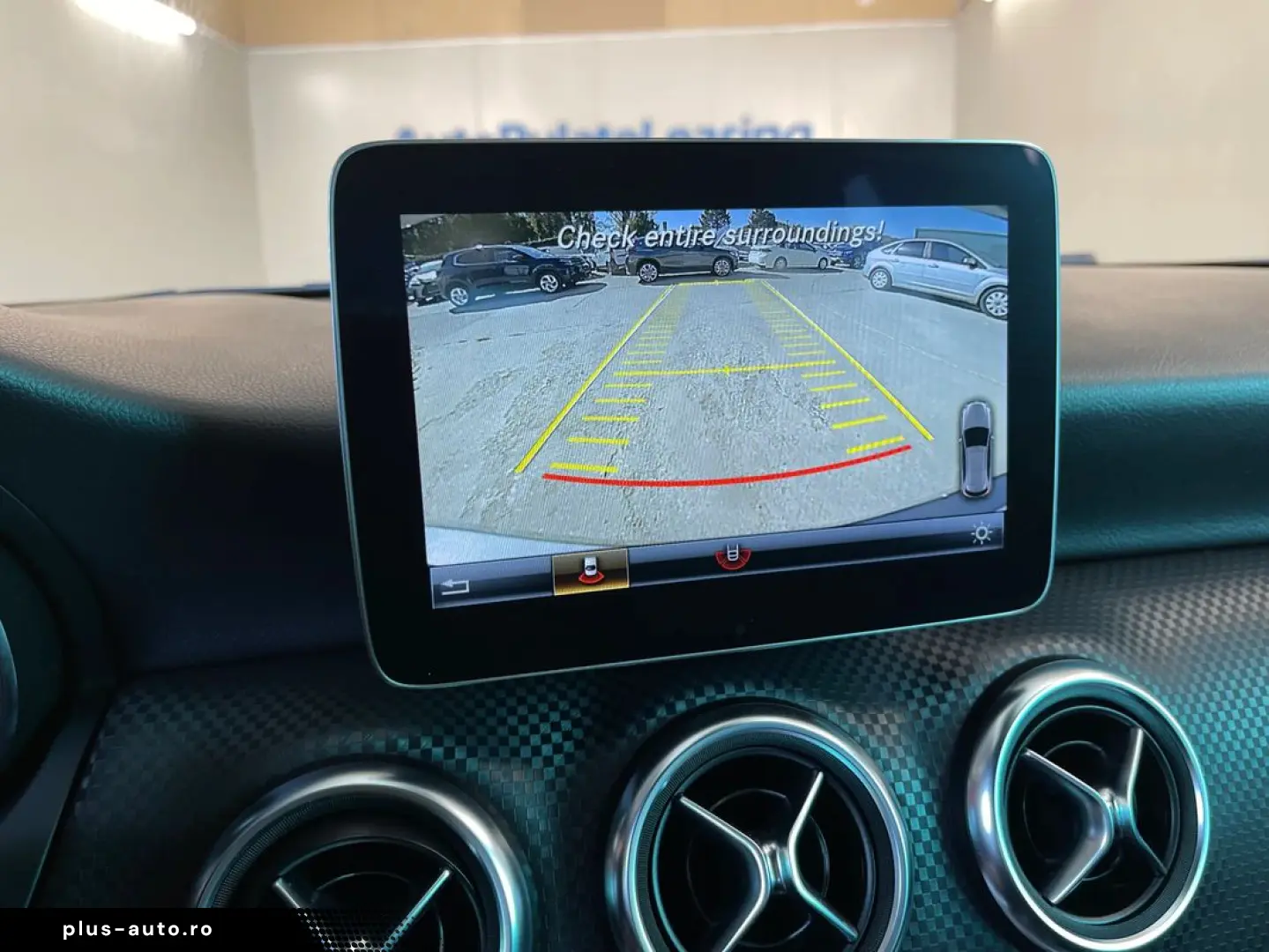 Mercedes-Benz A-220