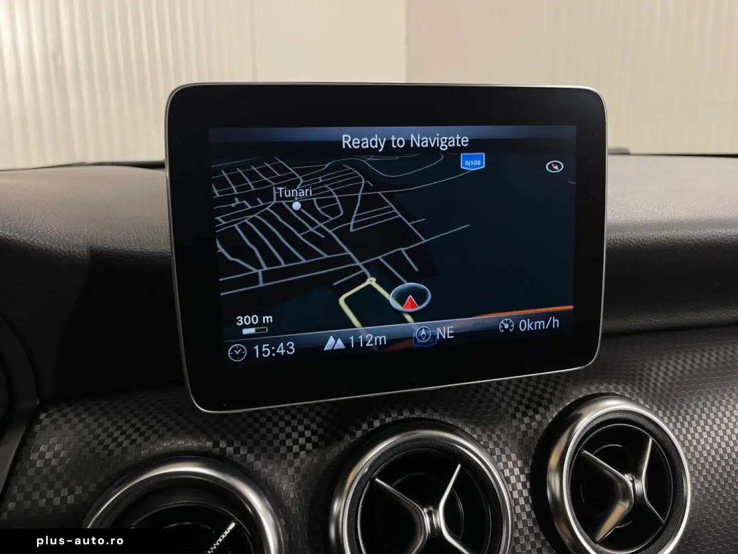 Mercedes-Benz A-220