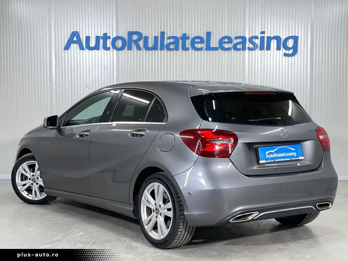 Mercedes-Benz A-220