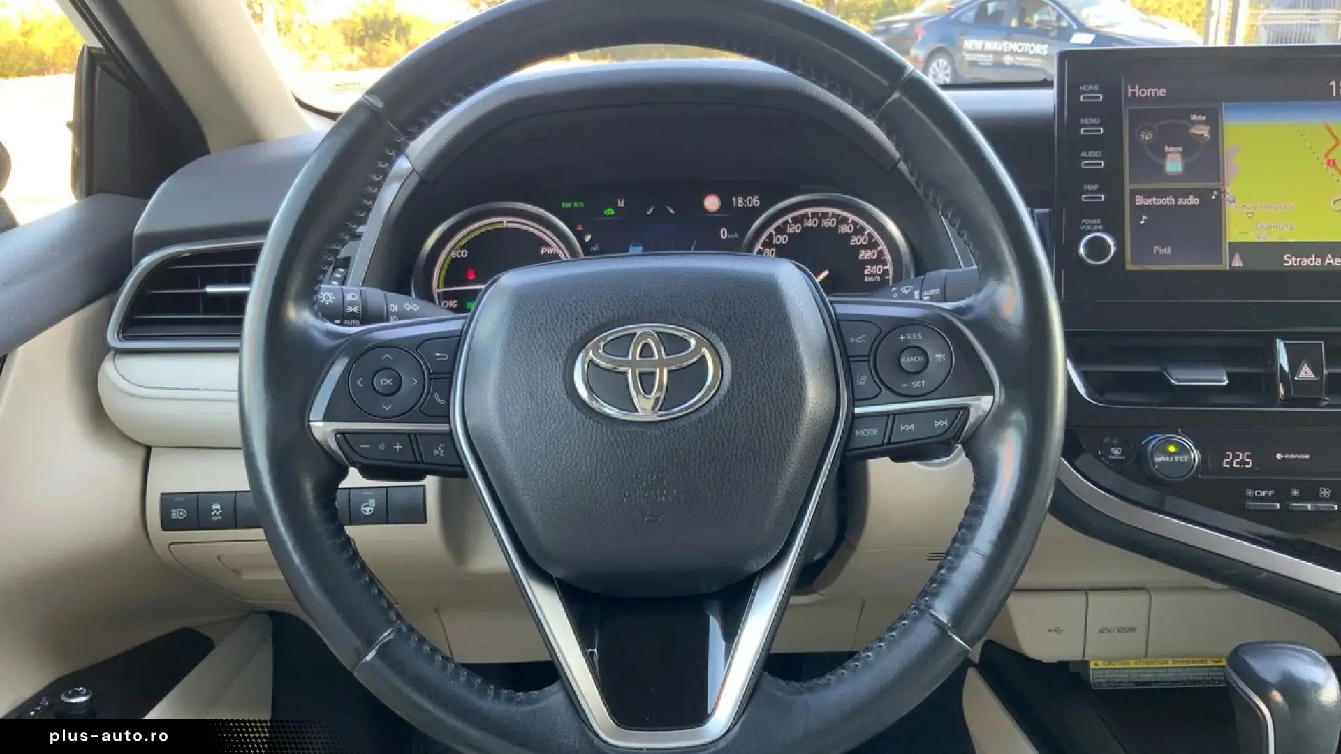 Toyota Camry 2.5 Hybrid Dynamic