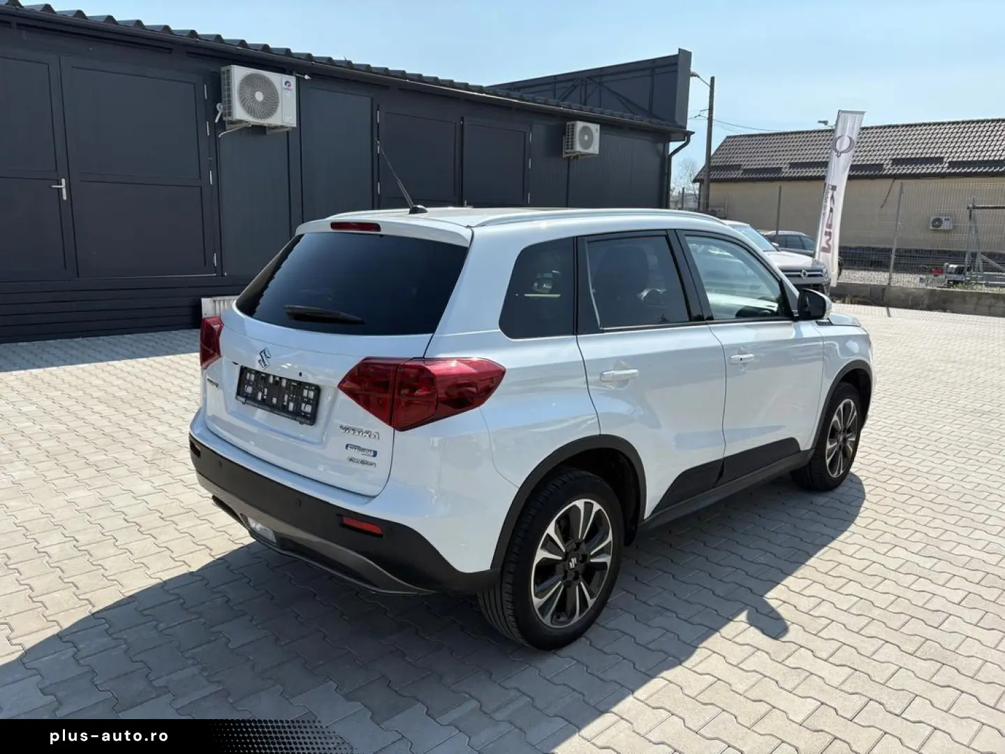 Suzuki Vitara 1.4T Mild Hybrid   2020   4WD   echipare Luxus