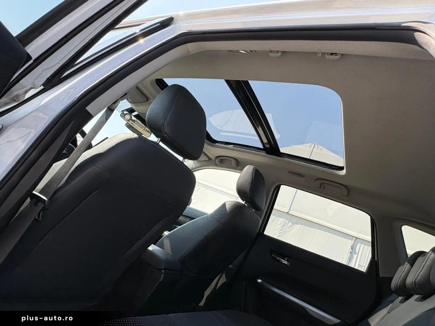 Suzuki Vitara 1.4T Mild Hybrid   2020   4WD   echipare Luxus