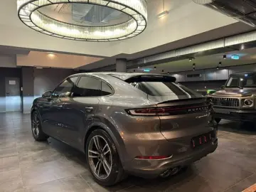 PORSCHE Cayenne Coupe Turbo E-Hybrid FACELIFT 2024 739PS