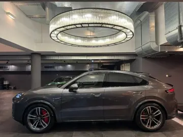 PORSCHE Cayenne Coupe Turbo E-Hybrid FACELIFT 2024 739PS