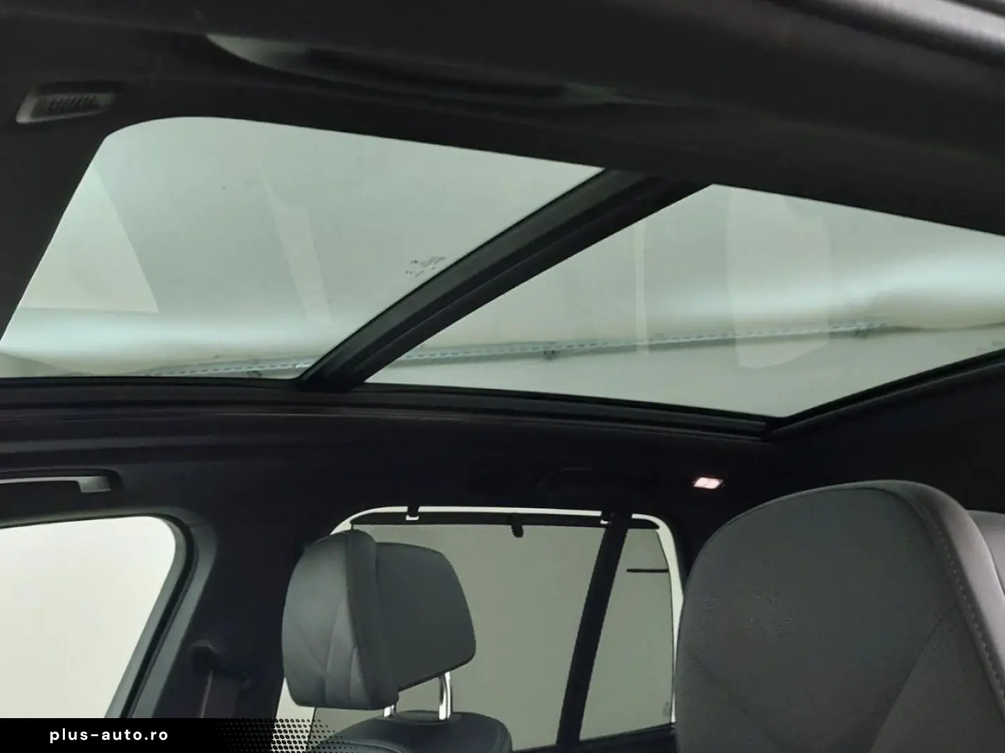 BMW X5 M60i KomfZ PanoD. KomfSitz PaAs DrivAs Har Ka