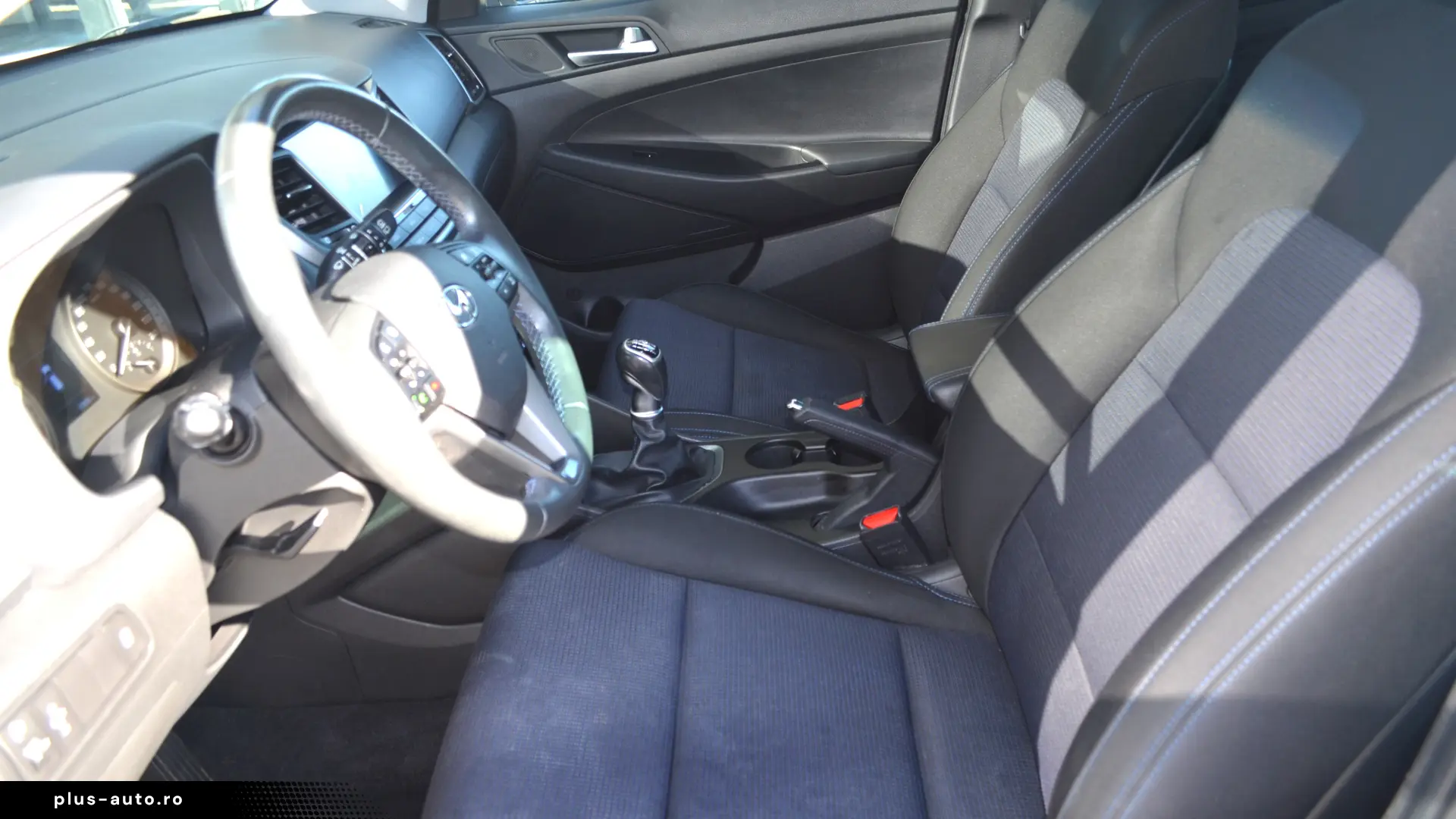 HYUNDAI TUCSON 1.6 GDI  160 CP 2WD 6MT STYLE