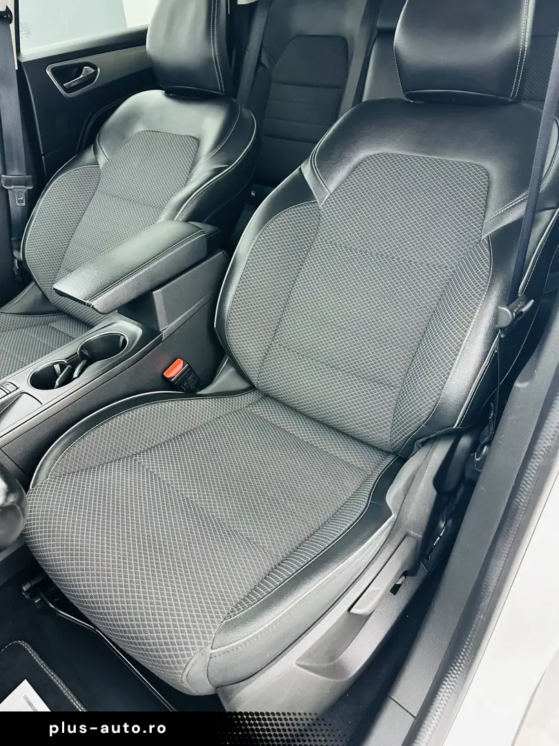 RENAULT Arkana 2022 1.6i HYBRID E6 Garantie 12 Luni Rate Ava