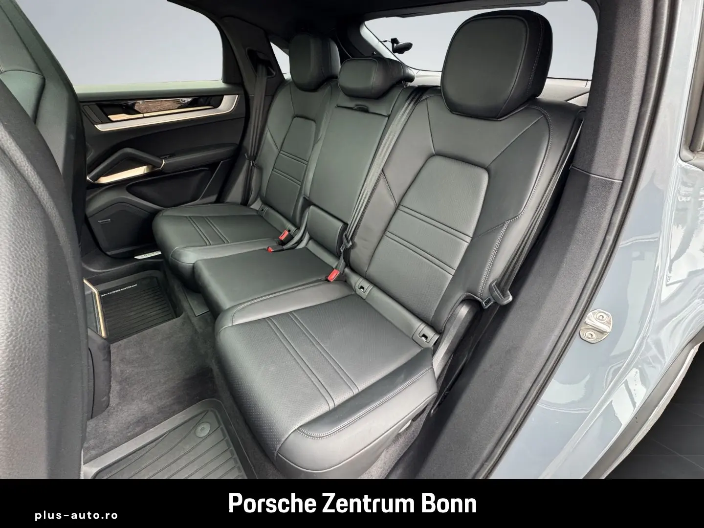PORSCHE Cayenne Coupe Luftfederung LED-Matrix PASM BOSE