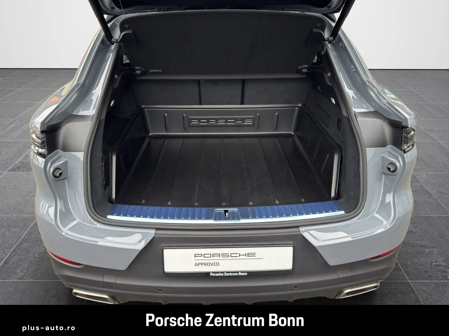 PORSCHE Cayenne Coupe Luftfederung LED-Matrix PASM BOSE