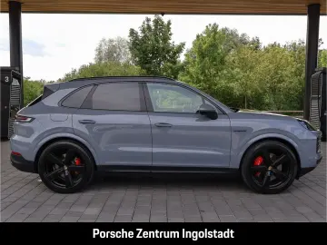 PORSCHE Cayenne S E-Hybrid Hinterachs BOSE HUD InnoDri L
