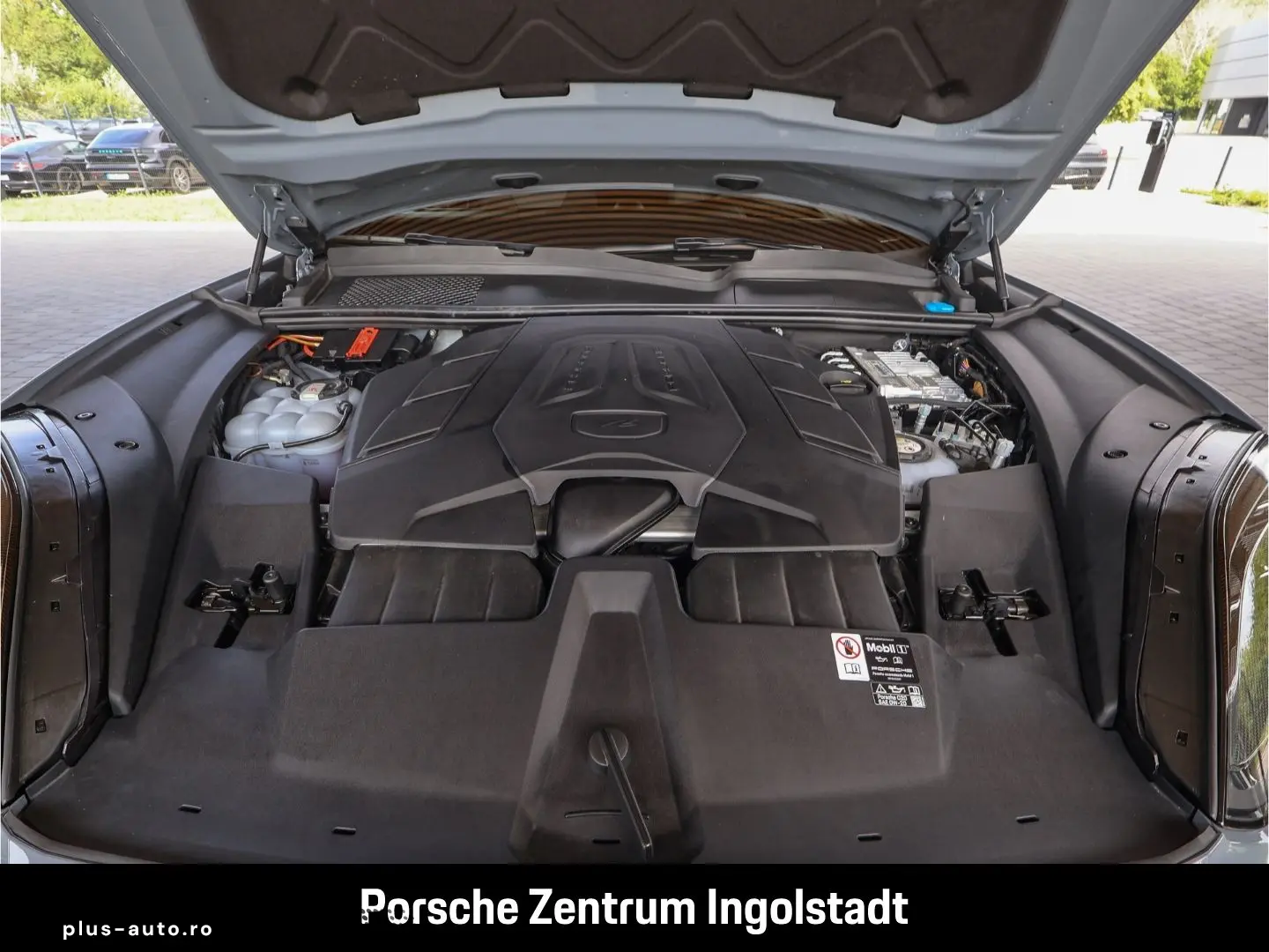 PORSCHE Cayenne S E-Hybrid Hinterachs BOSE HUD InnoDri L