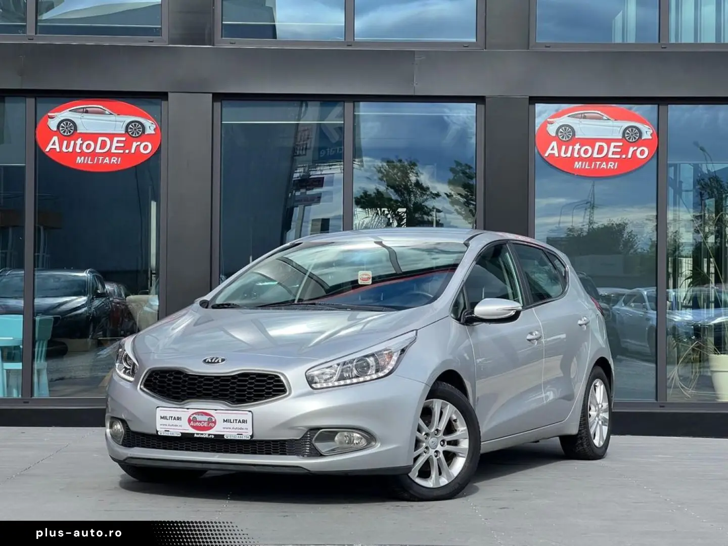 KIA Ceed   Manual   Navigatie   Camera video spate   Park As