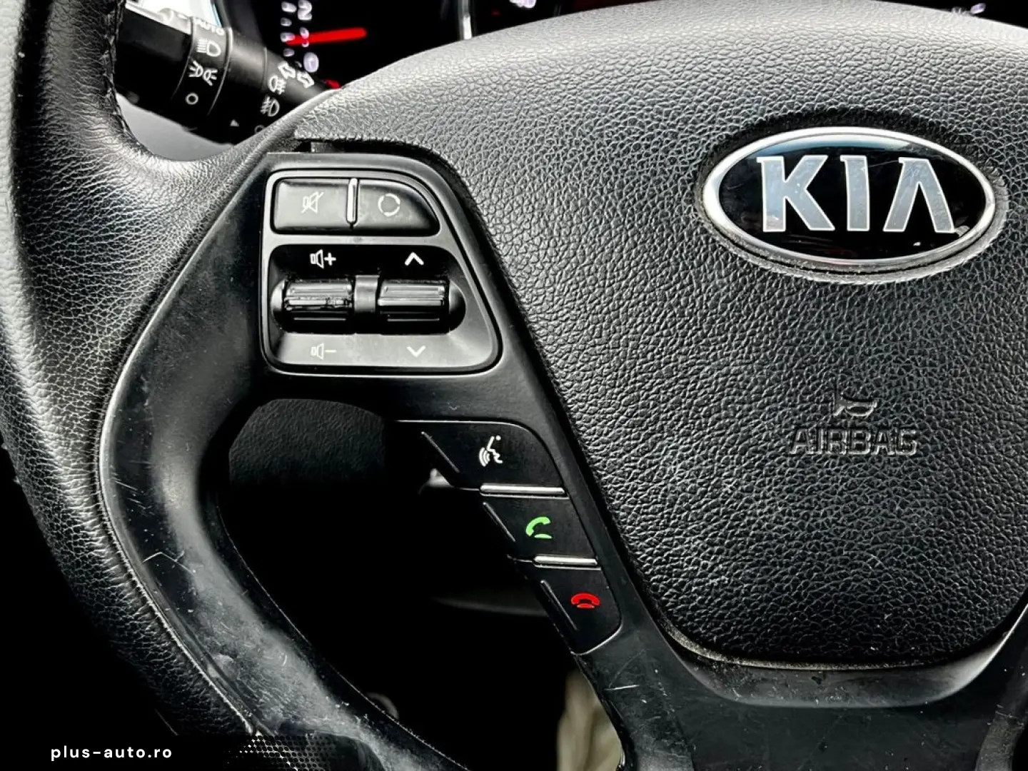 KIA Ceed   Manual   Navigatie   Camera video spate   Park As