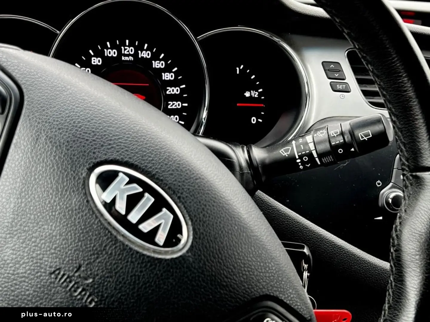 KIA Ceed   Manual   Navigatie   Camera video spate   Park As