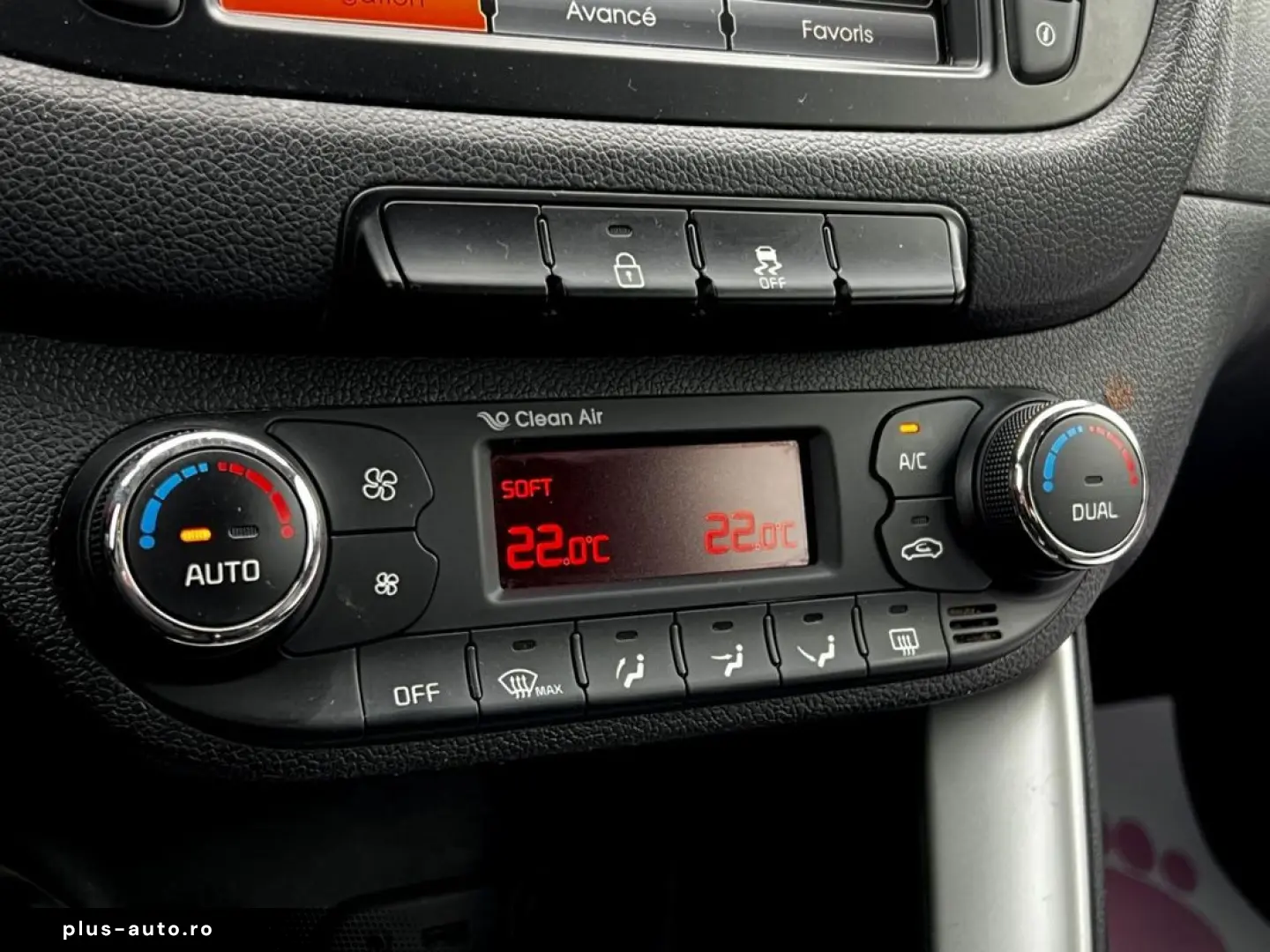 KIA Ceed   Manual   Navigatie   Camera video spate   Park As