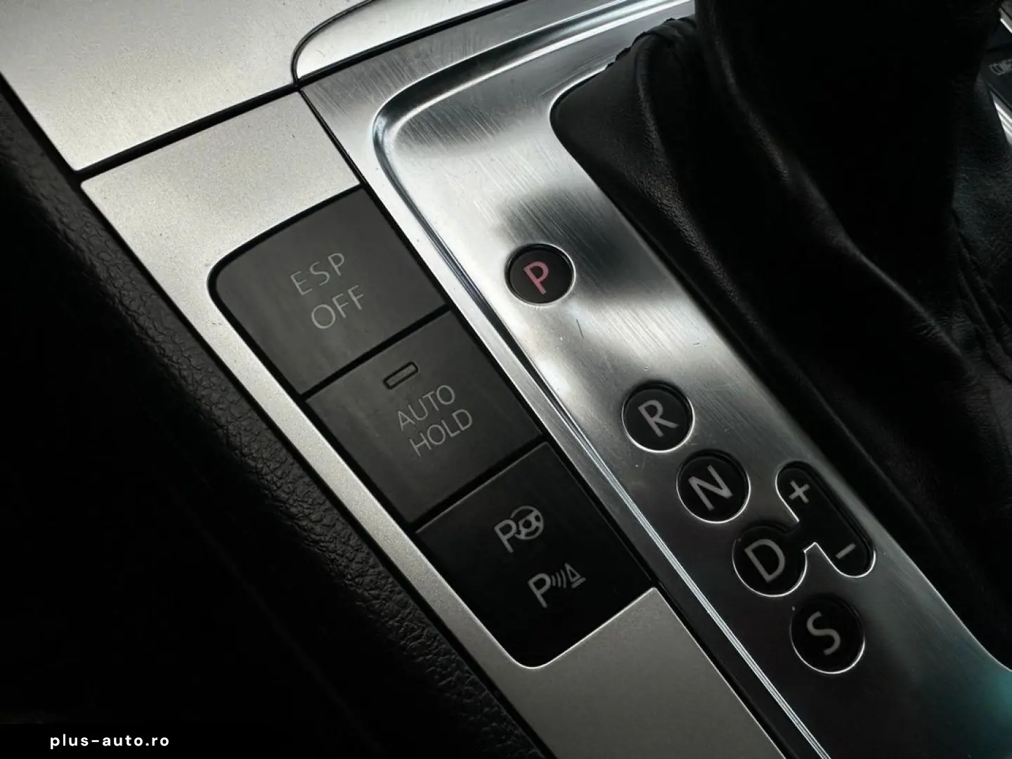 Volkswagen Passat-Cc
