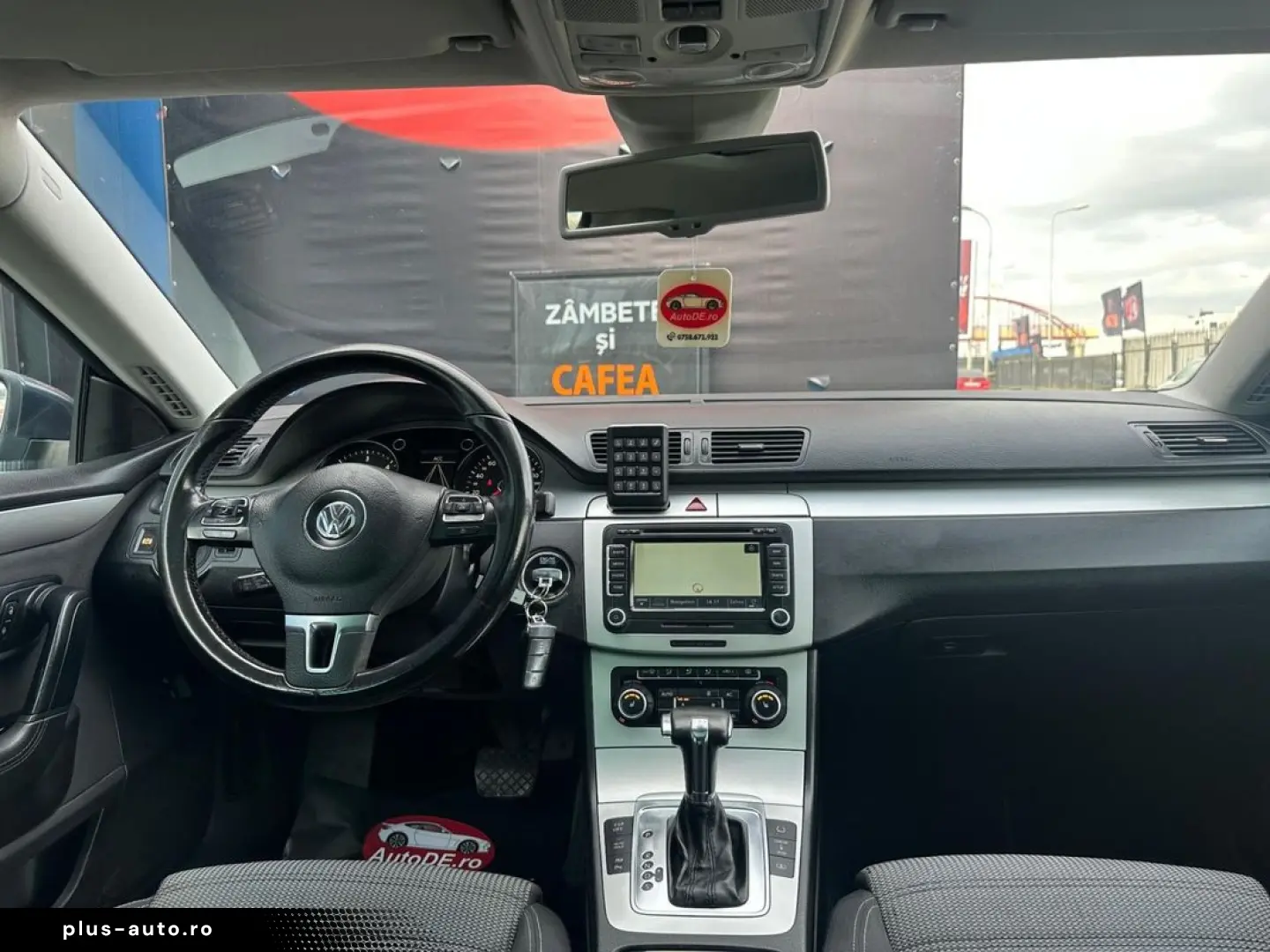 Volkswagen Passat-Cc