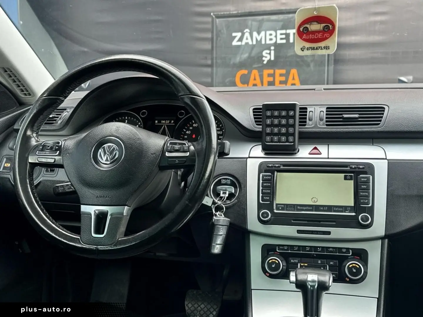 Volkswagen Passat-Cc
