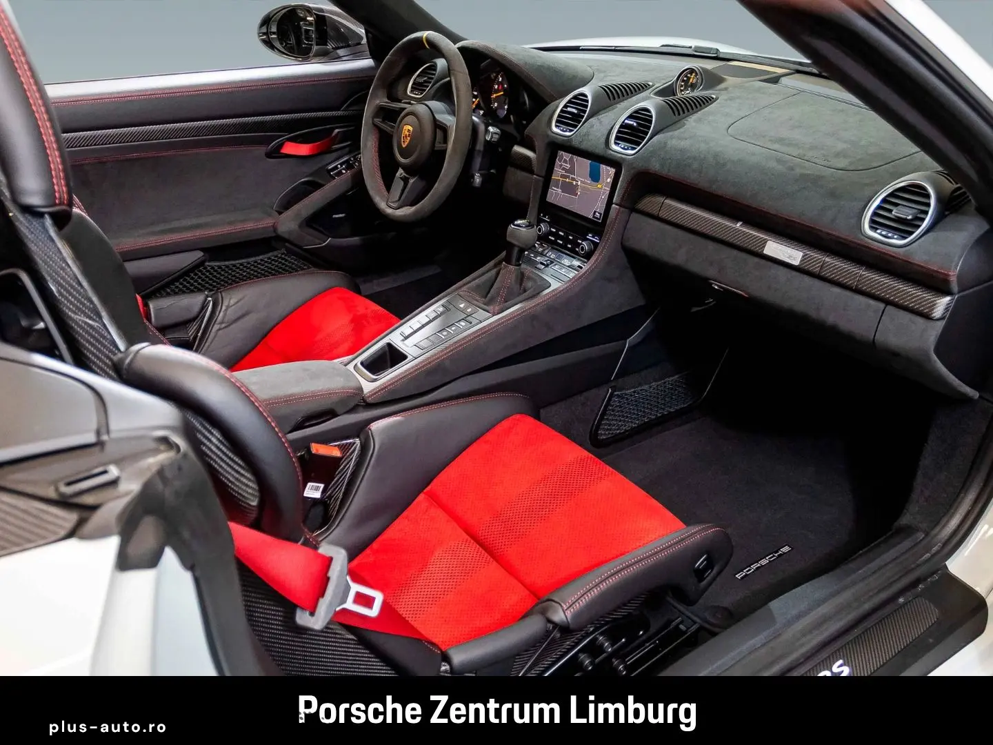 PORSCHE 718 Spyder RS Liftsystem-VA Weissach-Paket BOSE
