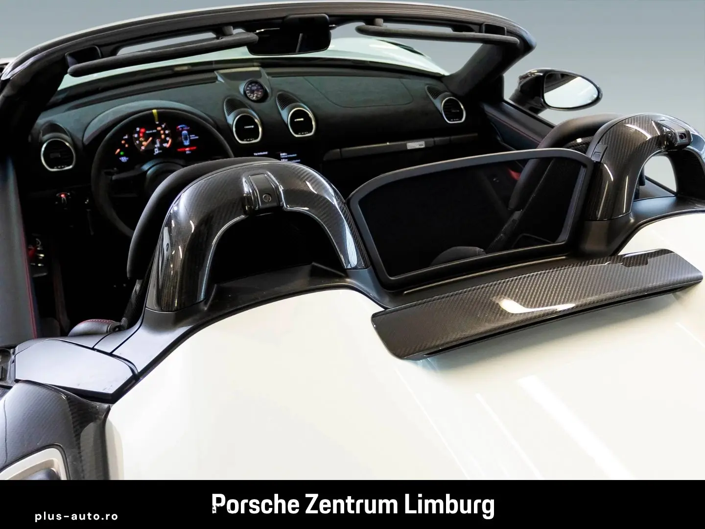 PORSCHE 718 Spyder RS Liftsystem-VA Weissach-Paket BOSE
