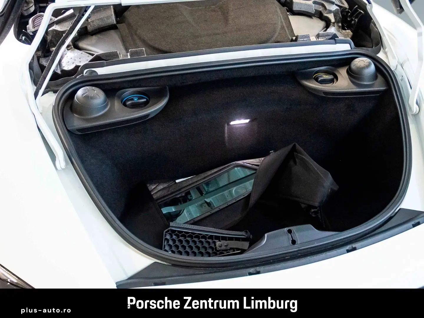 PORSCHE 718 Spyder RS Liftsystem-VA Weissach-Paket BOSE