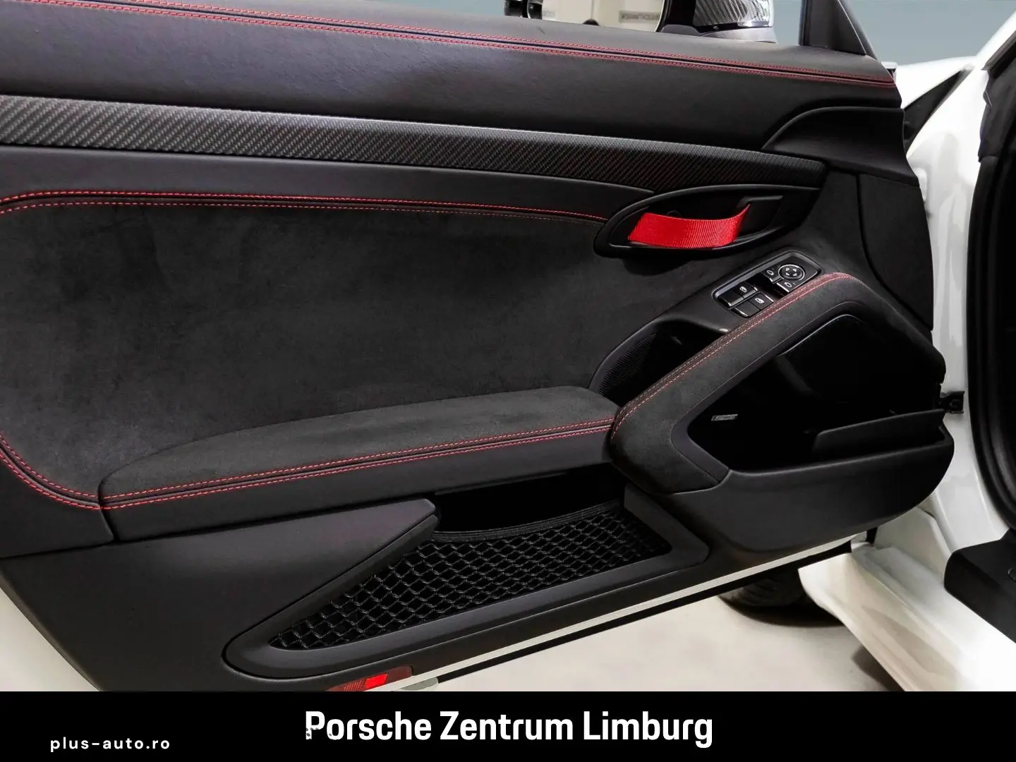 PORSCHE 718 Spyder RS Liftsystem-VA Weissach-Paket BOSE