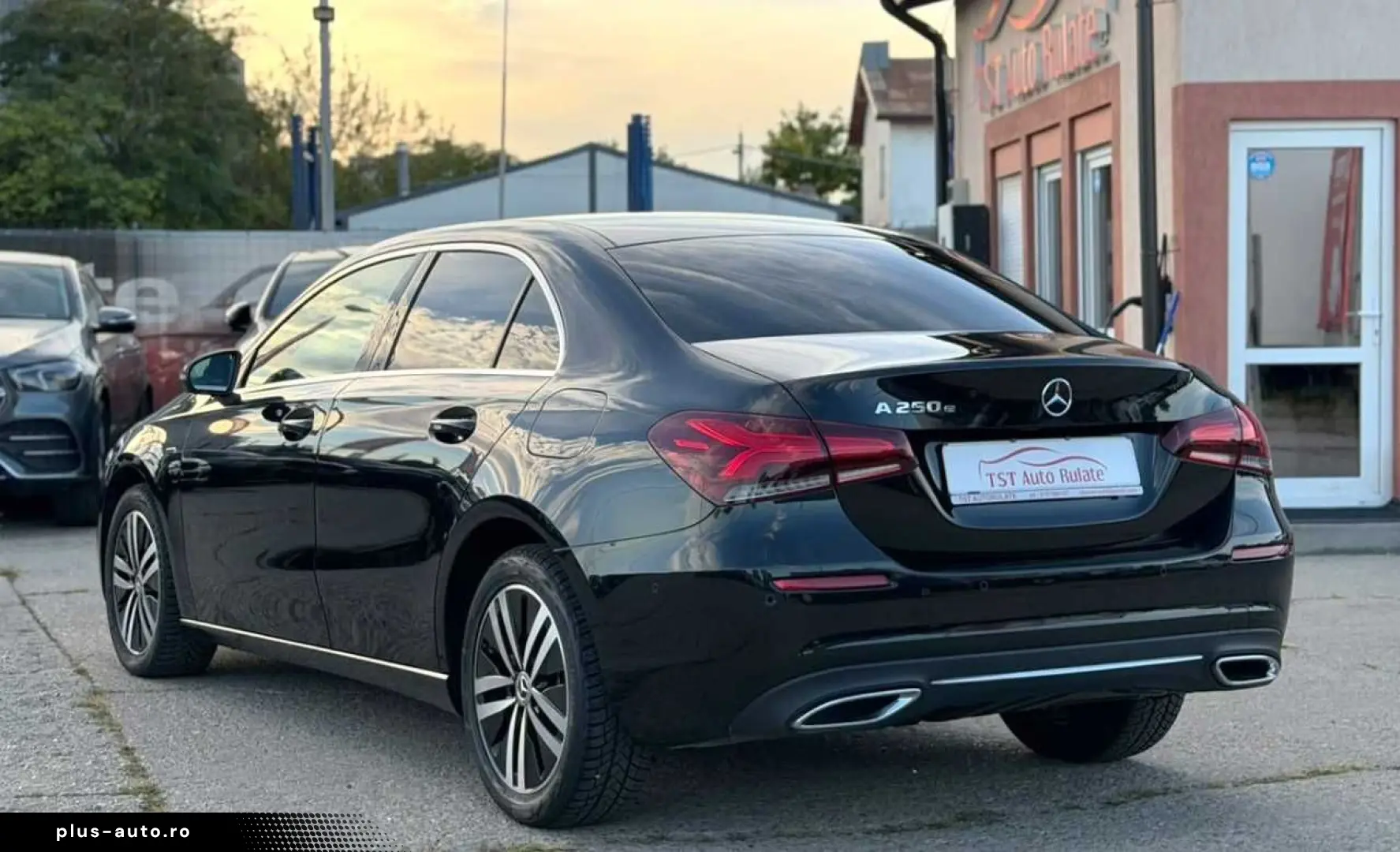 Mercedes-Benz A-250