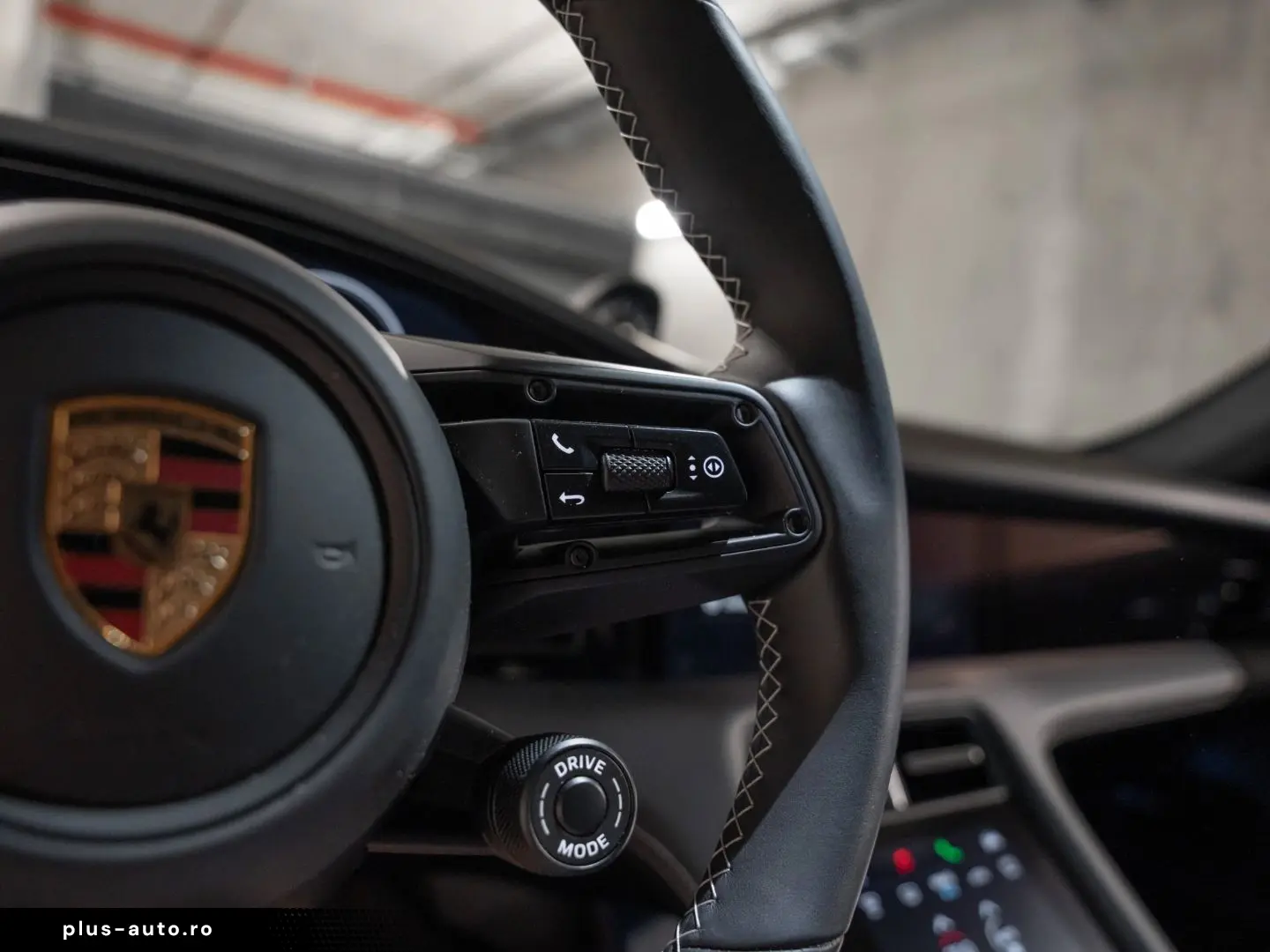 PORSCHE Taycan 4S InnoDrive Sport Chrono Soft-Close