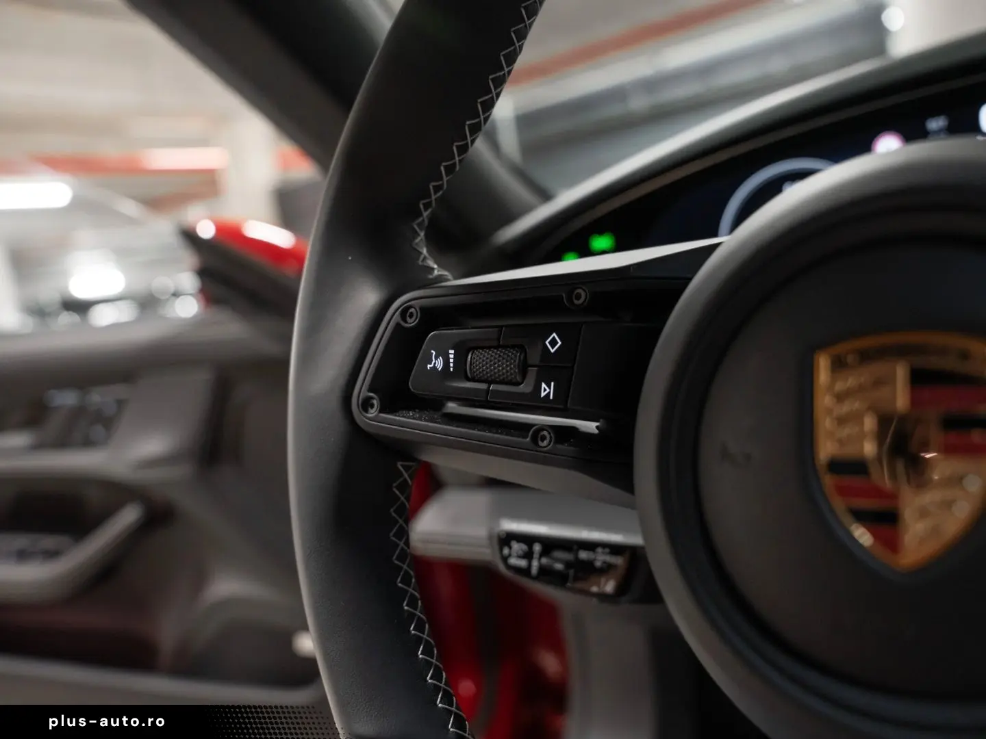 PORSCHE Taycan 4S InnoDrive Sport Chrono Soft-Close