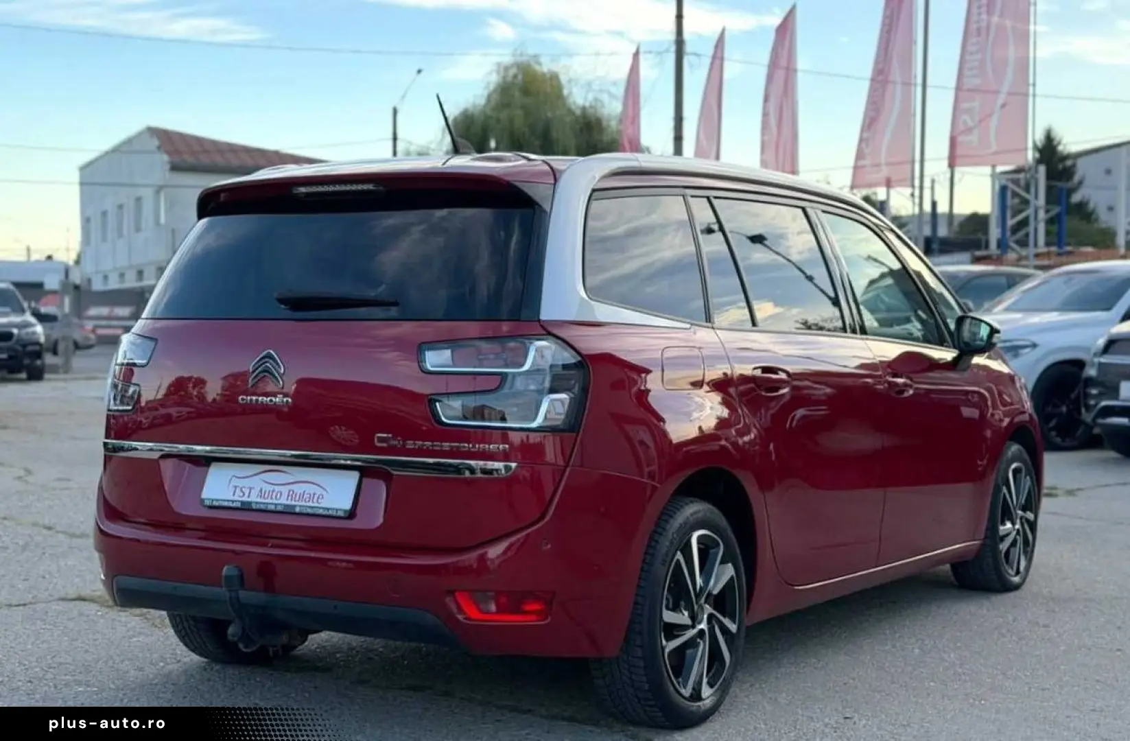 Citroen C4-Grand-Space-Tourer
