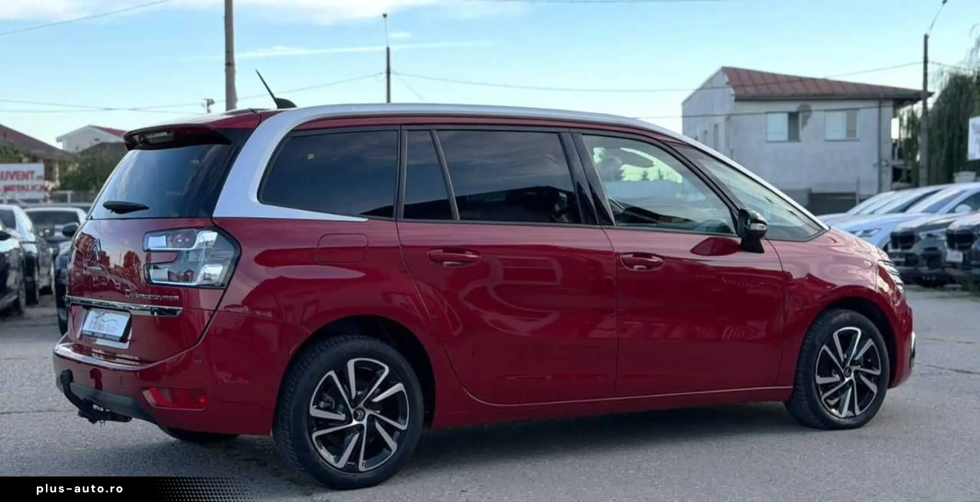 Citroen C4-Grand-Space-Tourer