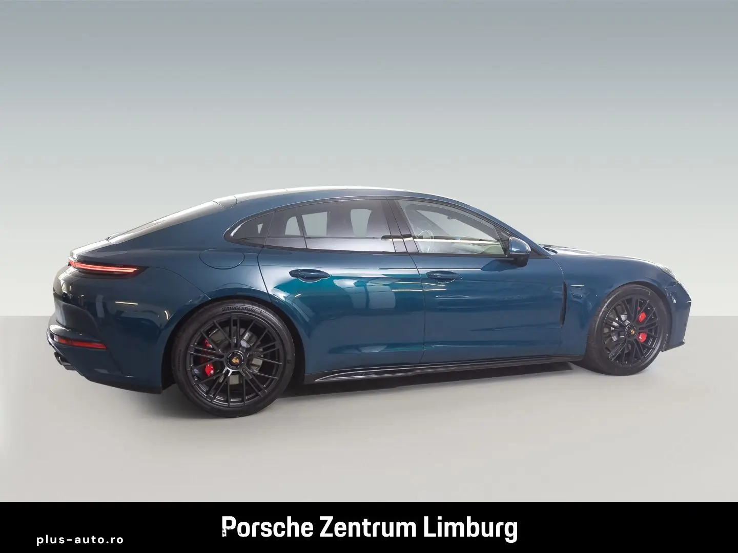 PORSCHE Panamera GTS Burmester InnoDrive HA-Lenkung