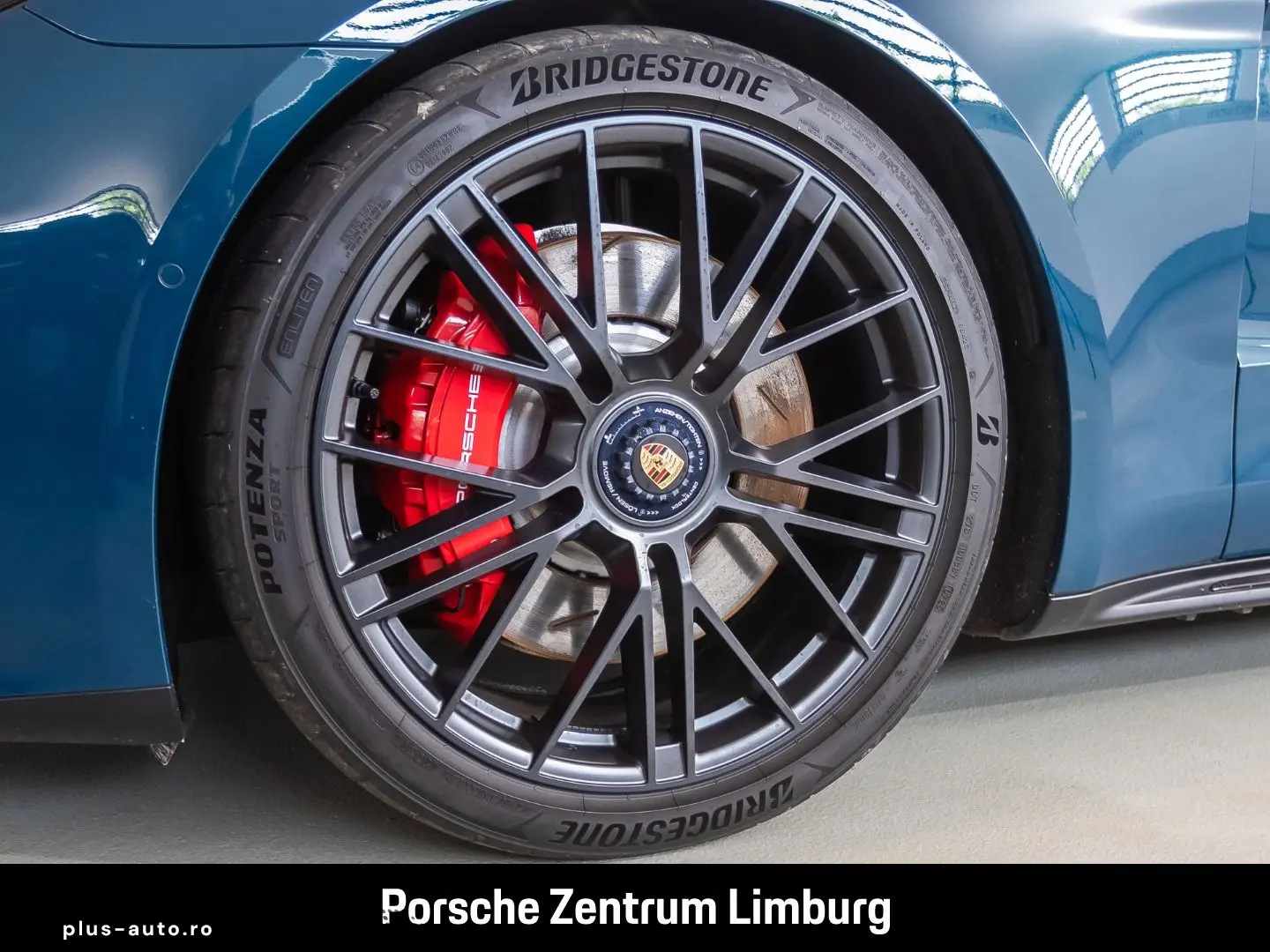 PORSCHE Panamera GTS Burmester InnoDrive HA-Lenkung