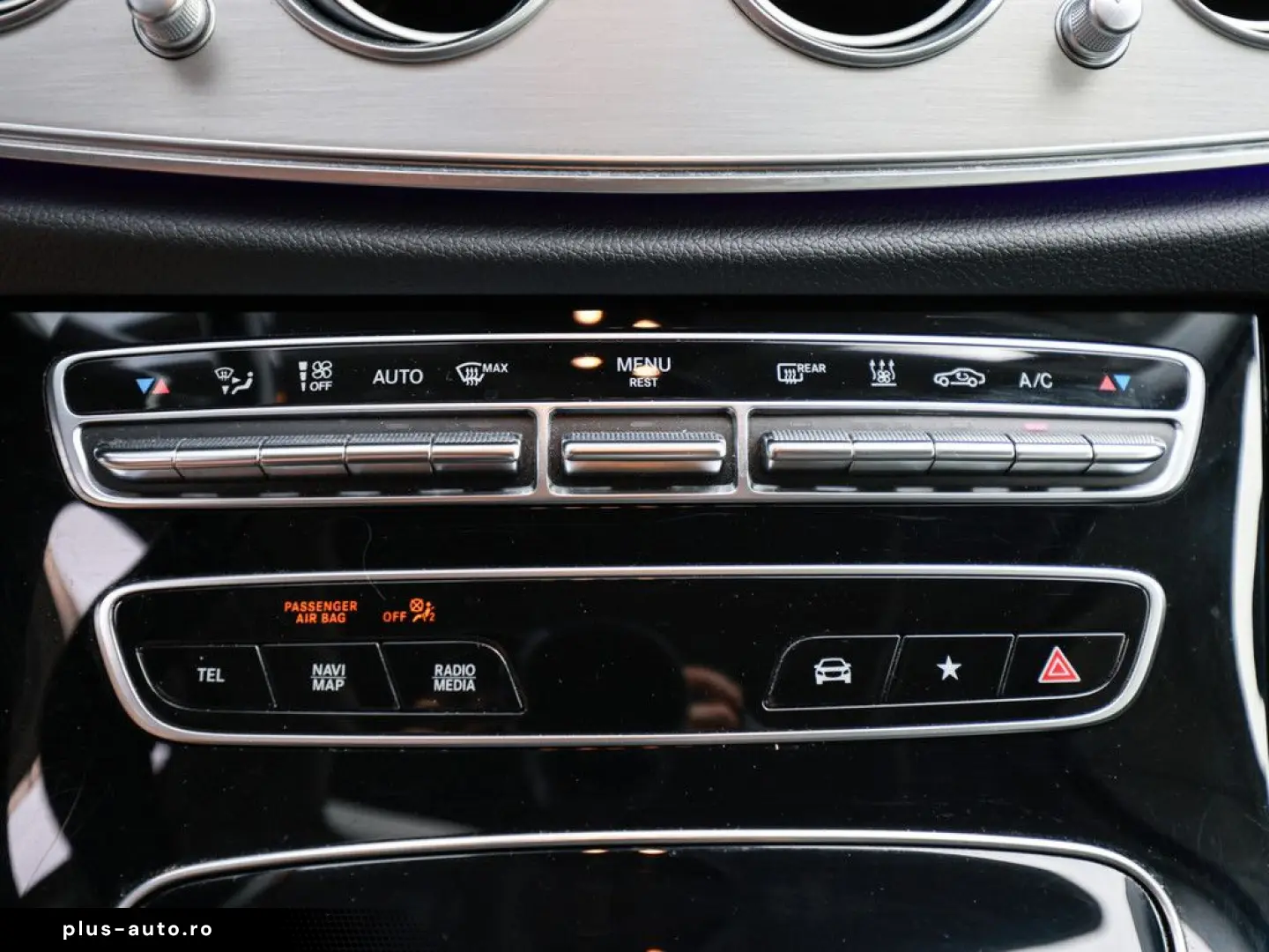 MERCEDES-BENZ E 300 de AMG Line AHK Distr. LED Pano &hellip;