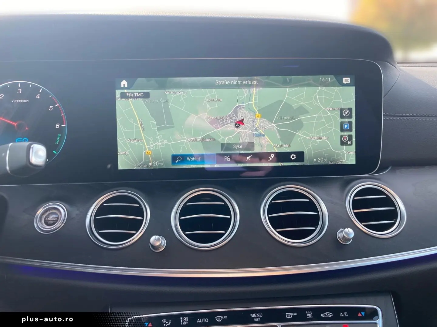 MERCEDES-BENZ E 300 de AMG Burmester 360 Kam Pano Night LED